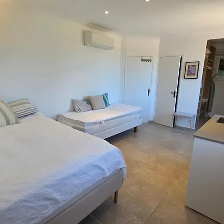 Spacieuse Avec Piscine Privee Et Climatisation A Sainte-maxime, Ideale Pour 10 Personnes - Fr-1-780-16 Vila Sainte-Maxime