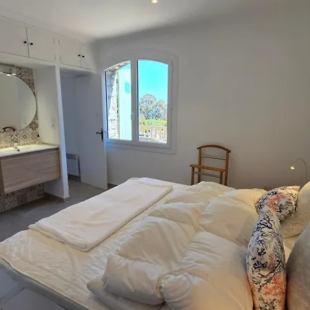 Villa Spacieuse Avec Piscine Privée Et Climatisation à Sainte-maxime, Idéale Pour 10 Personnes - Fr-1-780-16 Sainte-Maxime